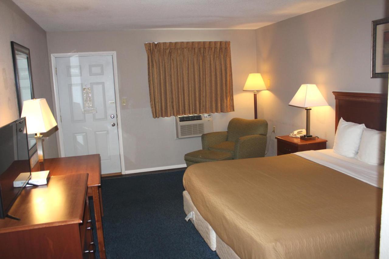 Interstate Motel Rensselaer Ngoại thất bức ảnh