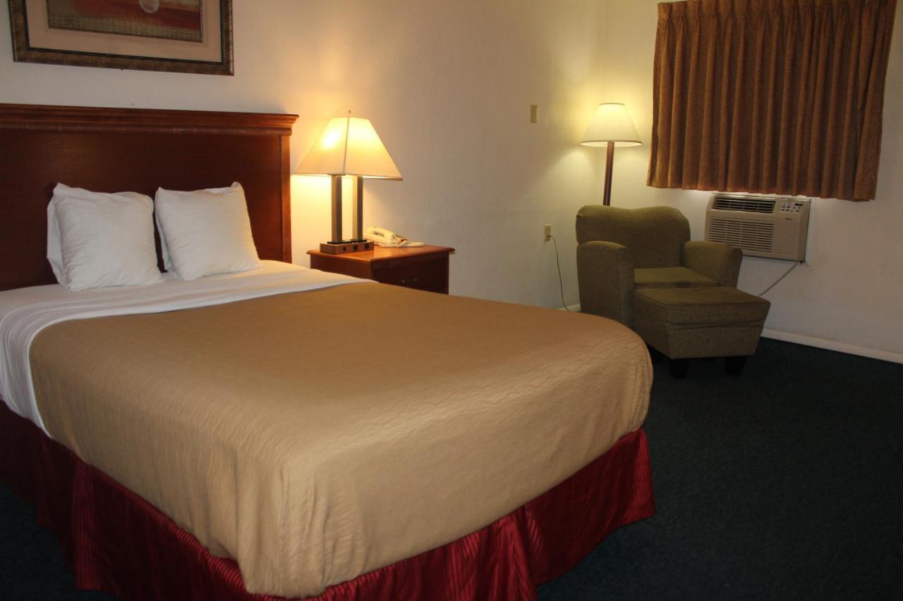 Interstate Motel Rensselaer Ngoại thất bức ảnh